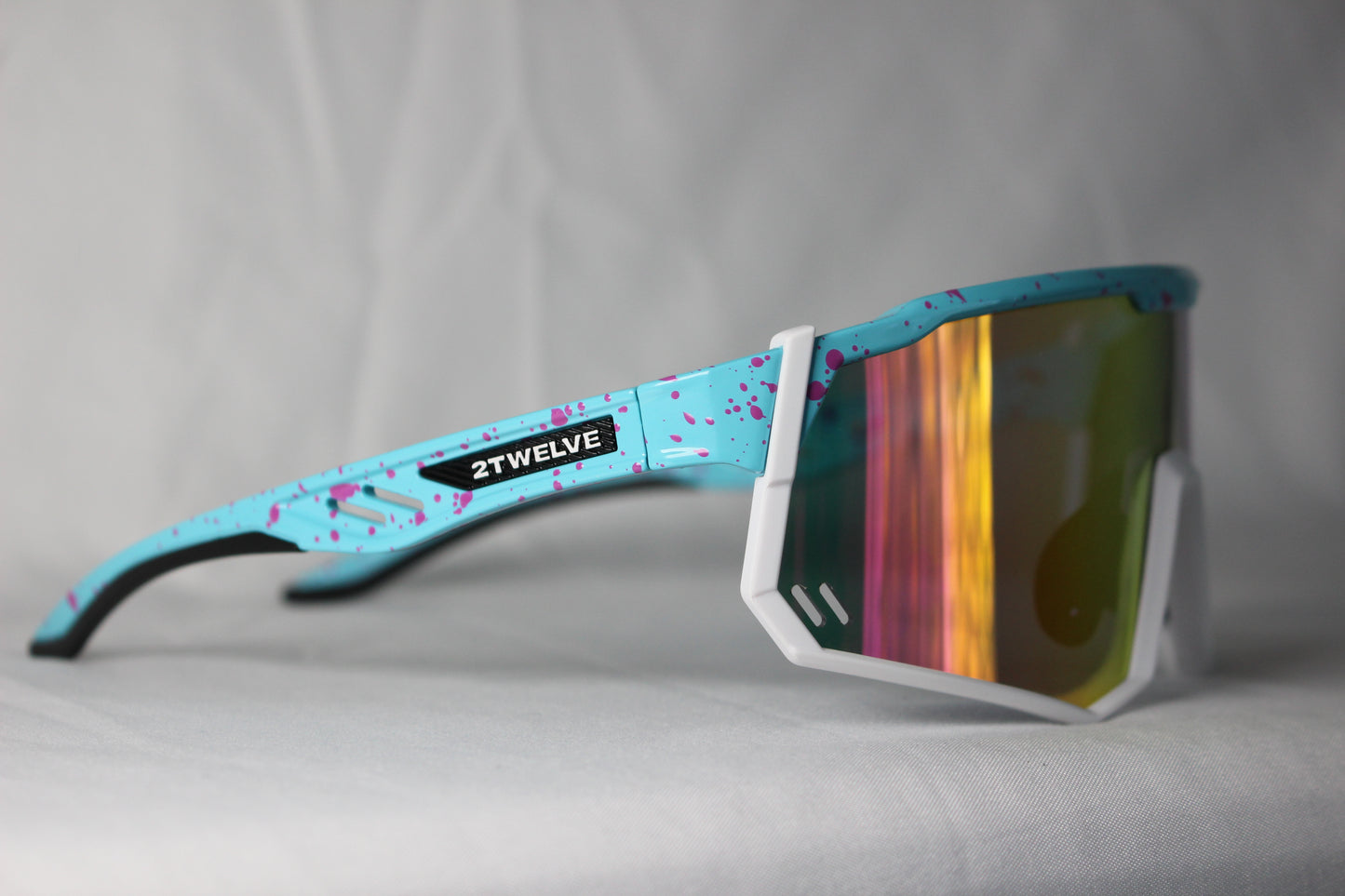 2Twelve Signature 1 Shades