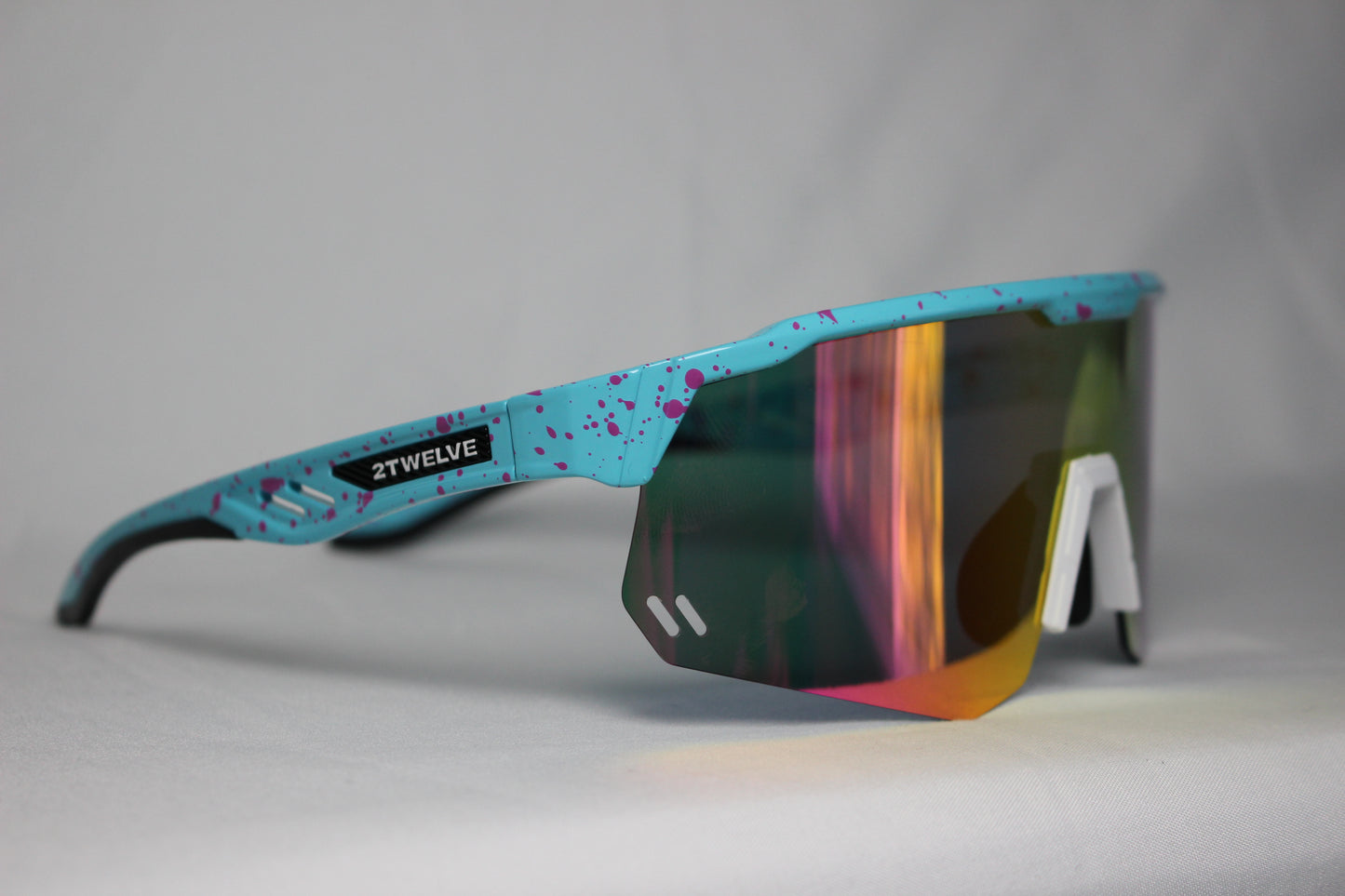 2Twelve Signature 1 Shades